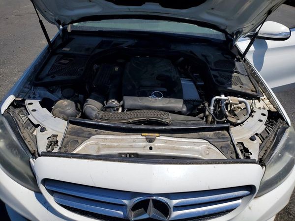 2015 MERCEDES-BENZ C Base