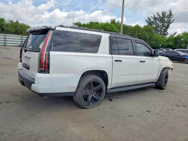 2016 CADILLAC ESCALADE ESV Luxury — PSRA