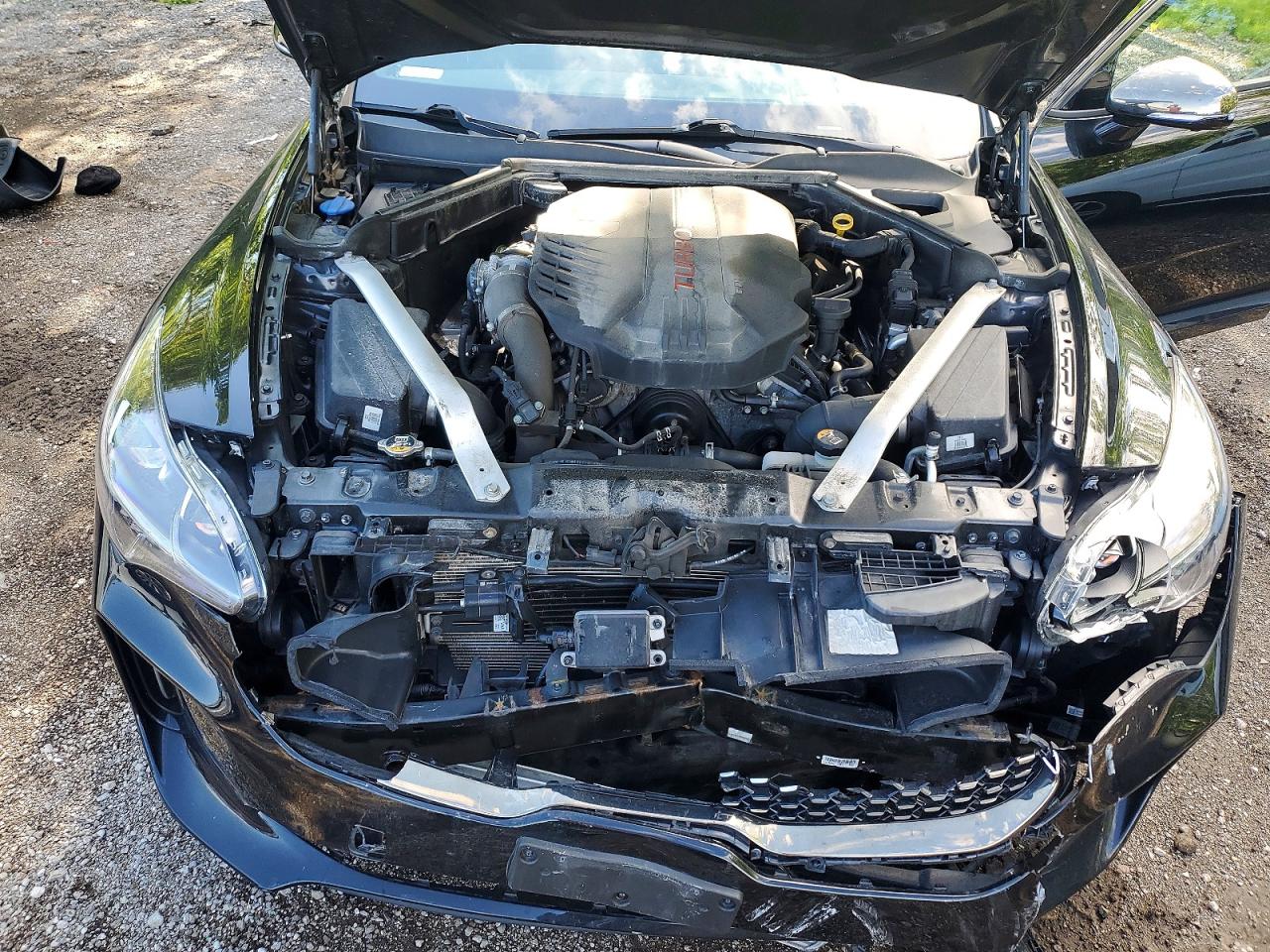 2019 KIA STINGER GT2