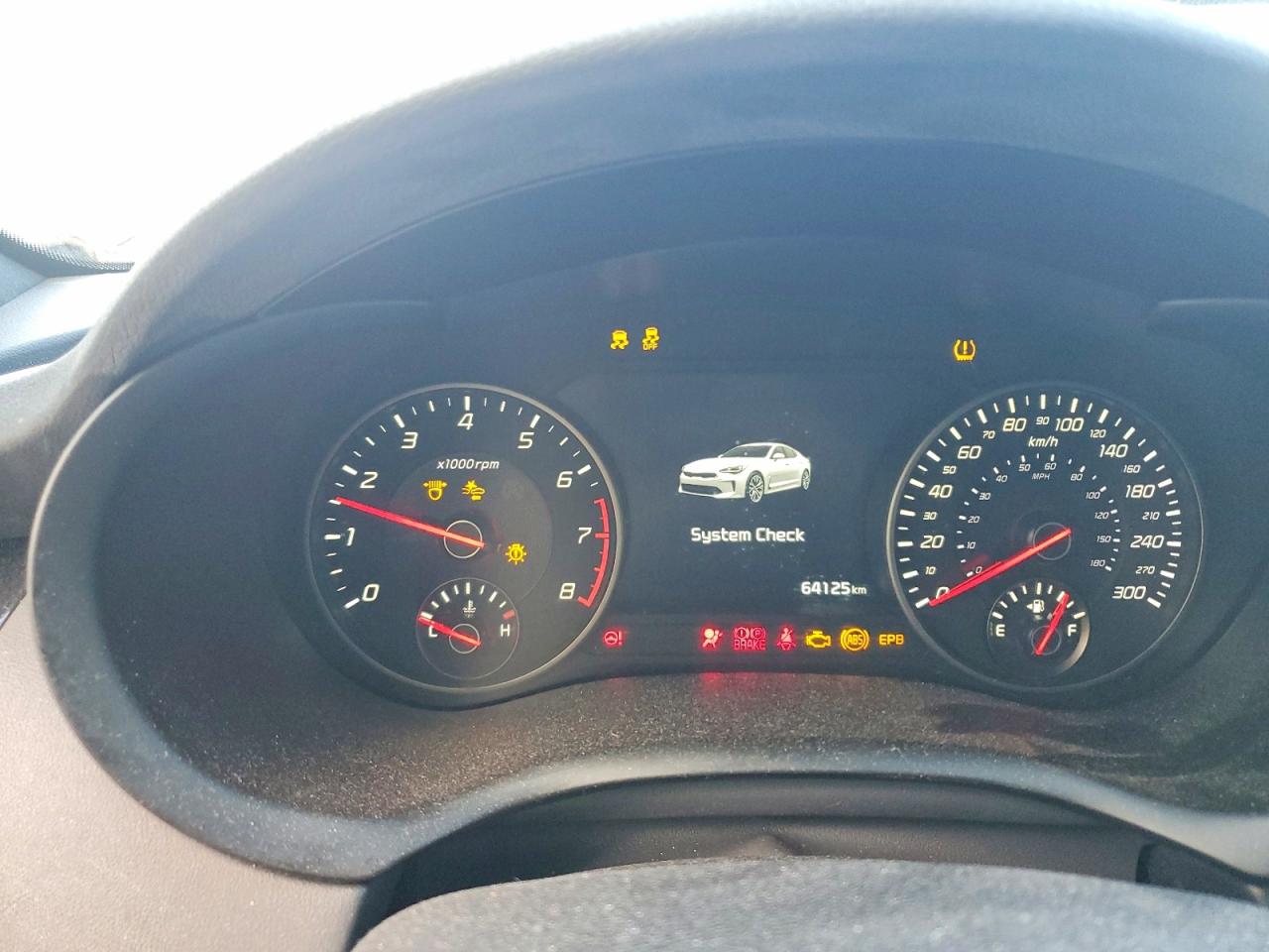 2019 KIA STINGER GT2