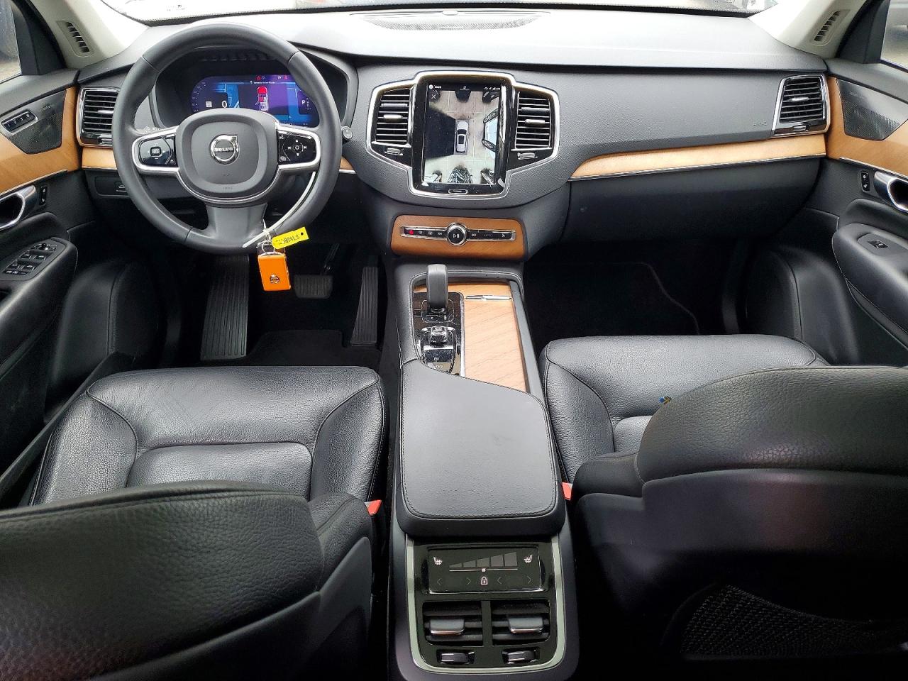 2023 VOLVO XC90 Plus Bright