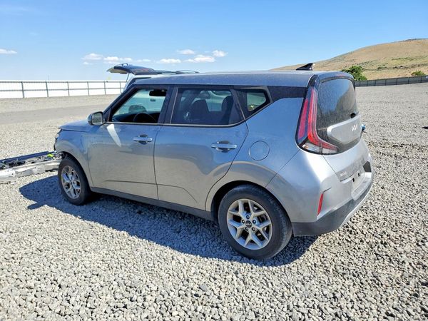 2024 KIA SOUL LX, S