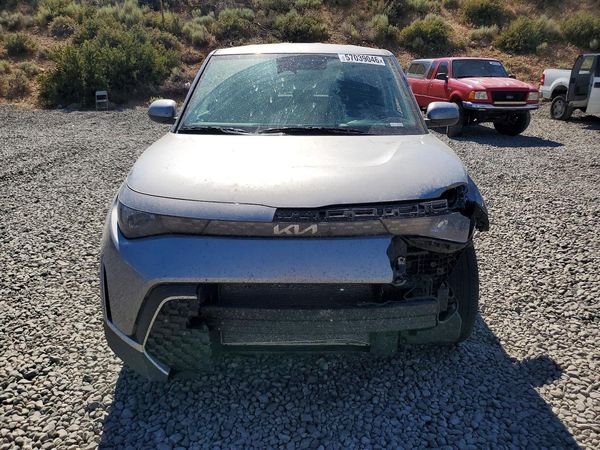 2024 KIA SOUL LX, S