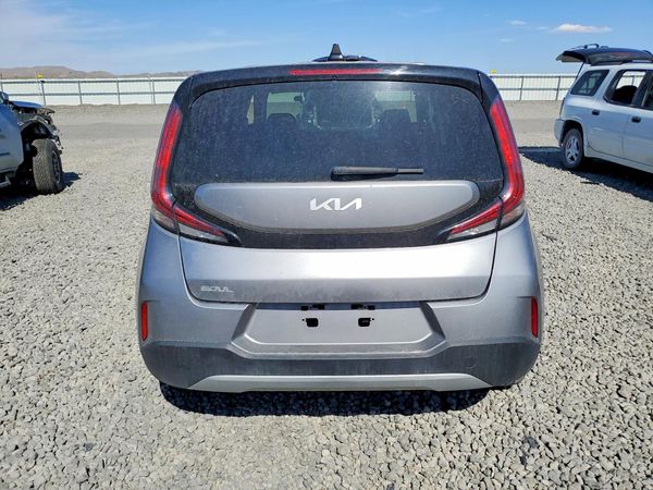 2024 KIA SOUL LX, S
