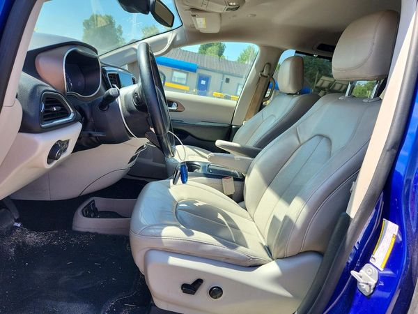 2019 CHRYSLER PACIFICA Touring L Plus