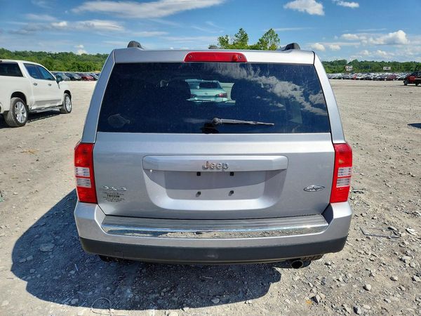 2016 JEEP PATRIOT LATITUDE 4X4