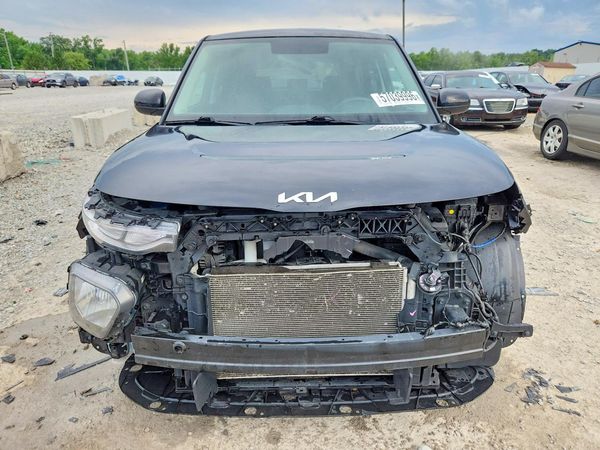 2022 KIA SOUL