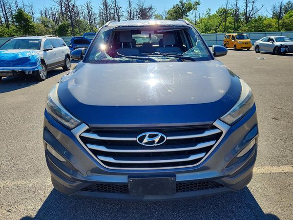 2018 HYUNDAI TUCSON