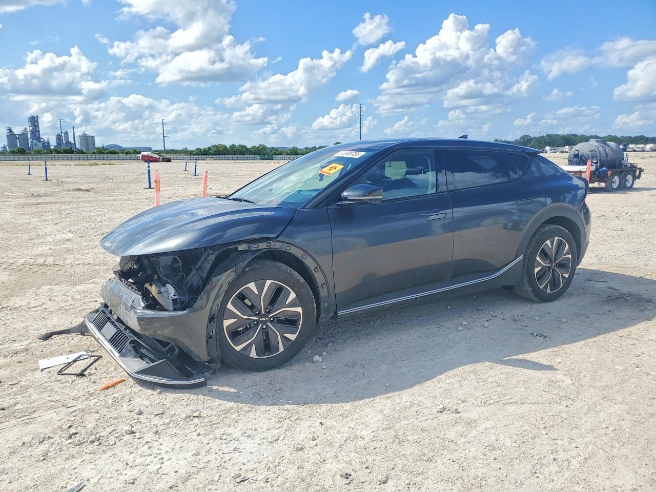2024 KIA EV6