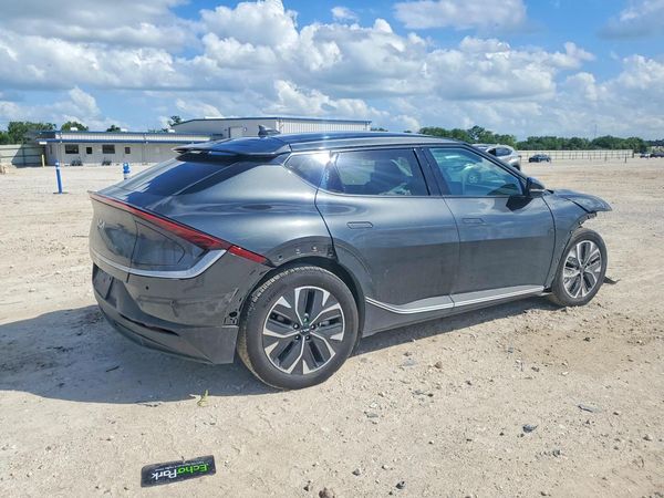 2024 KIA EV6
