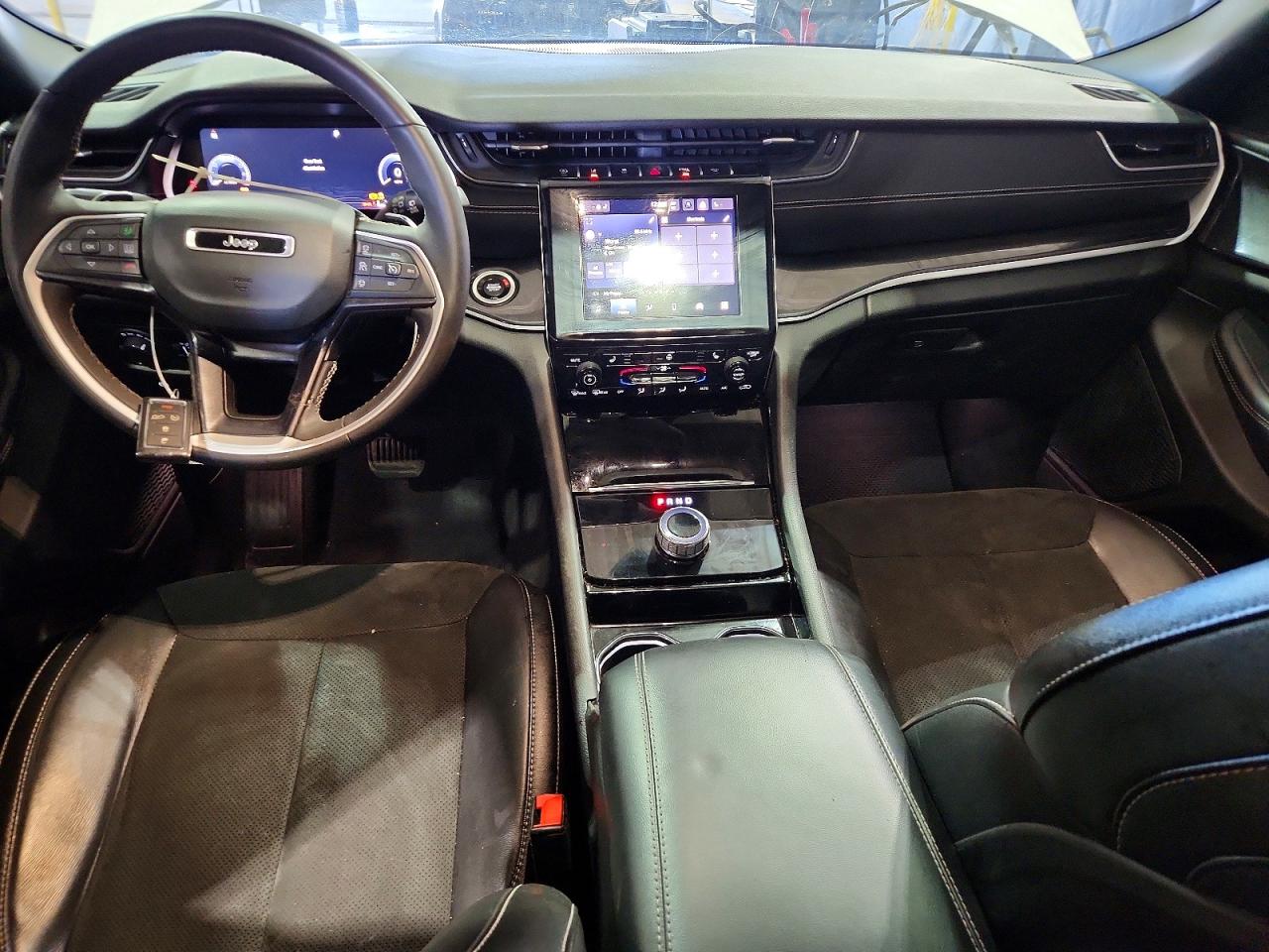 2023 JEEP GRAND CHEROKEE L LAREDO 4X4