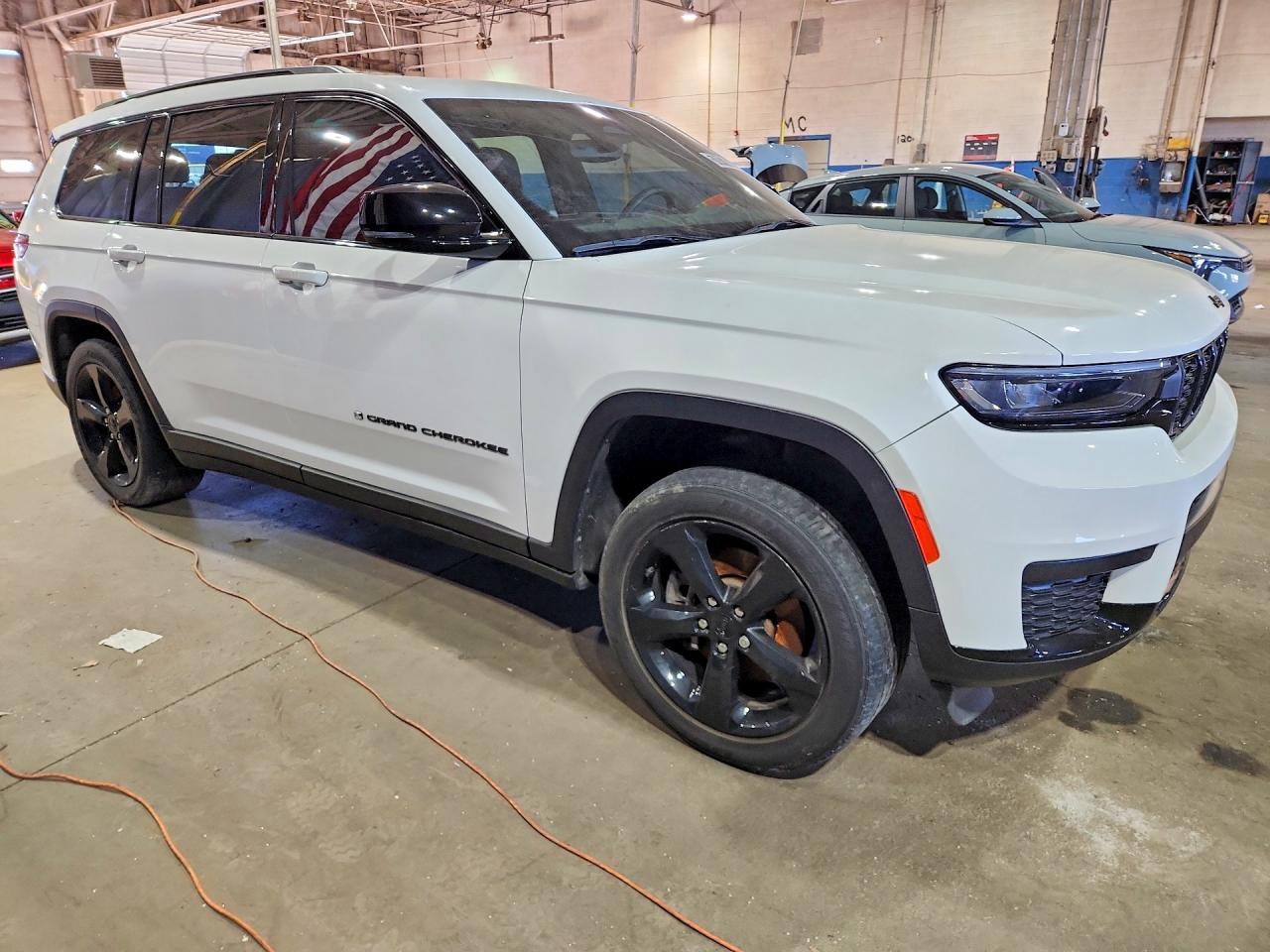 2023 JEEP GRAND CHEROKEE L LAREDO 4X4