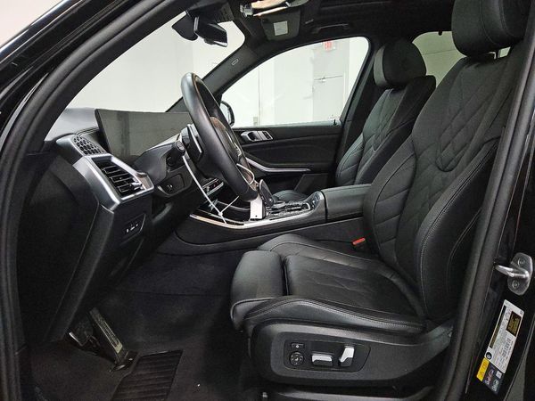 2025 BMW X5 xDrive50e