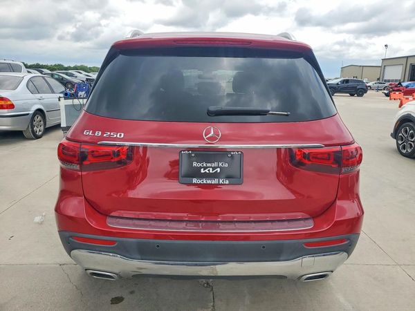 2021 MERCEDES-BENZ GLB