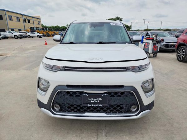 2022 KIA SOUL