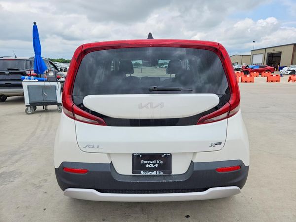 2022 KIA SOUL