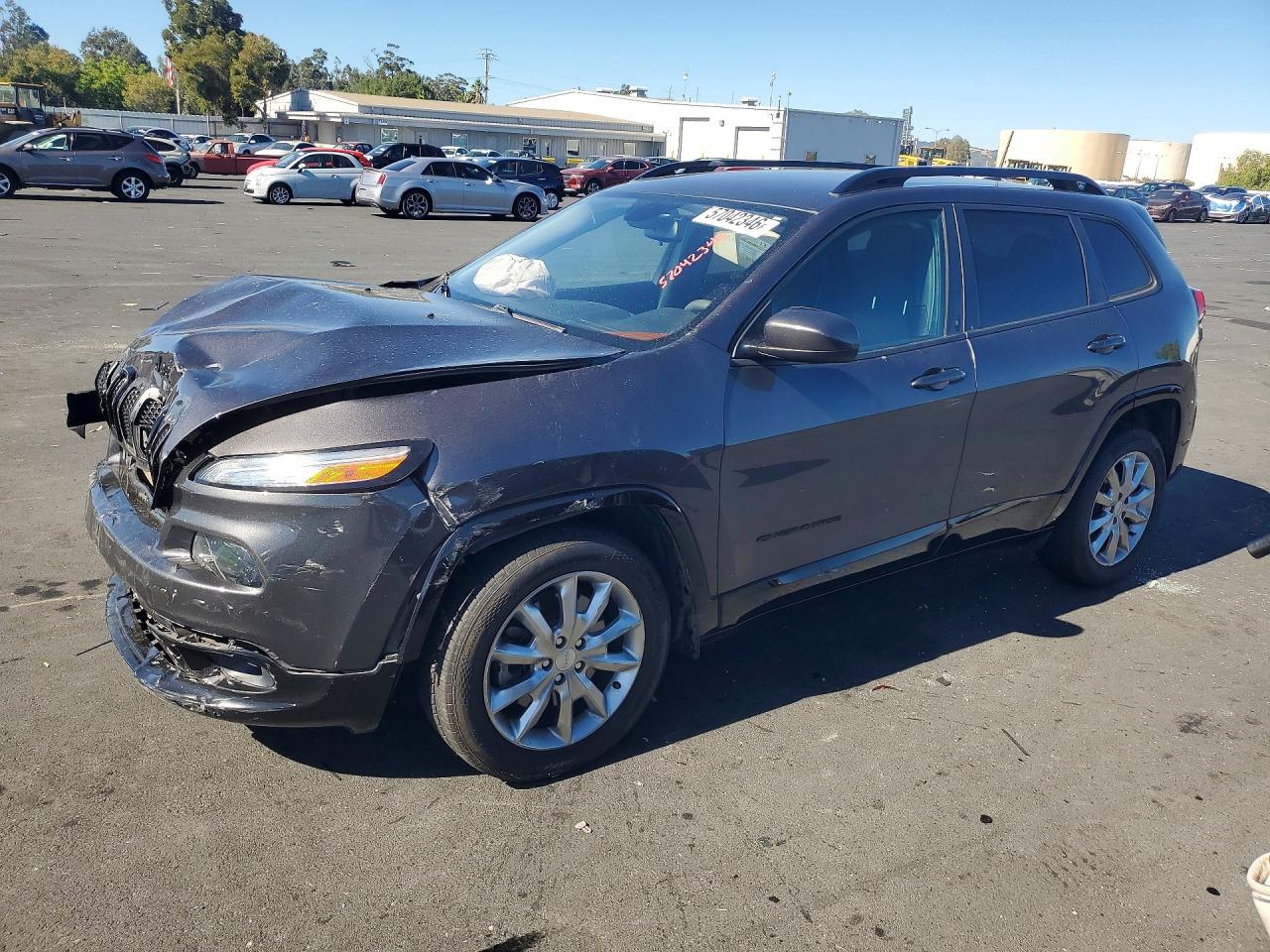 2018 JEEP CHEROKEE LATITUDE FWD