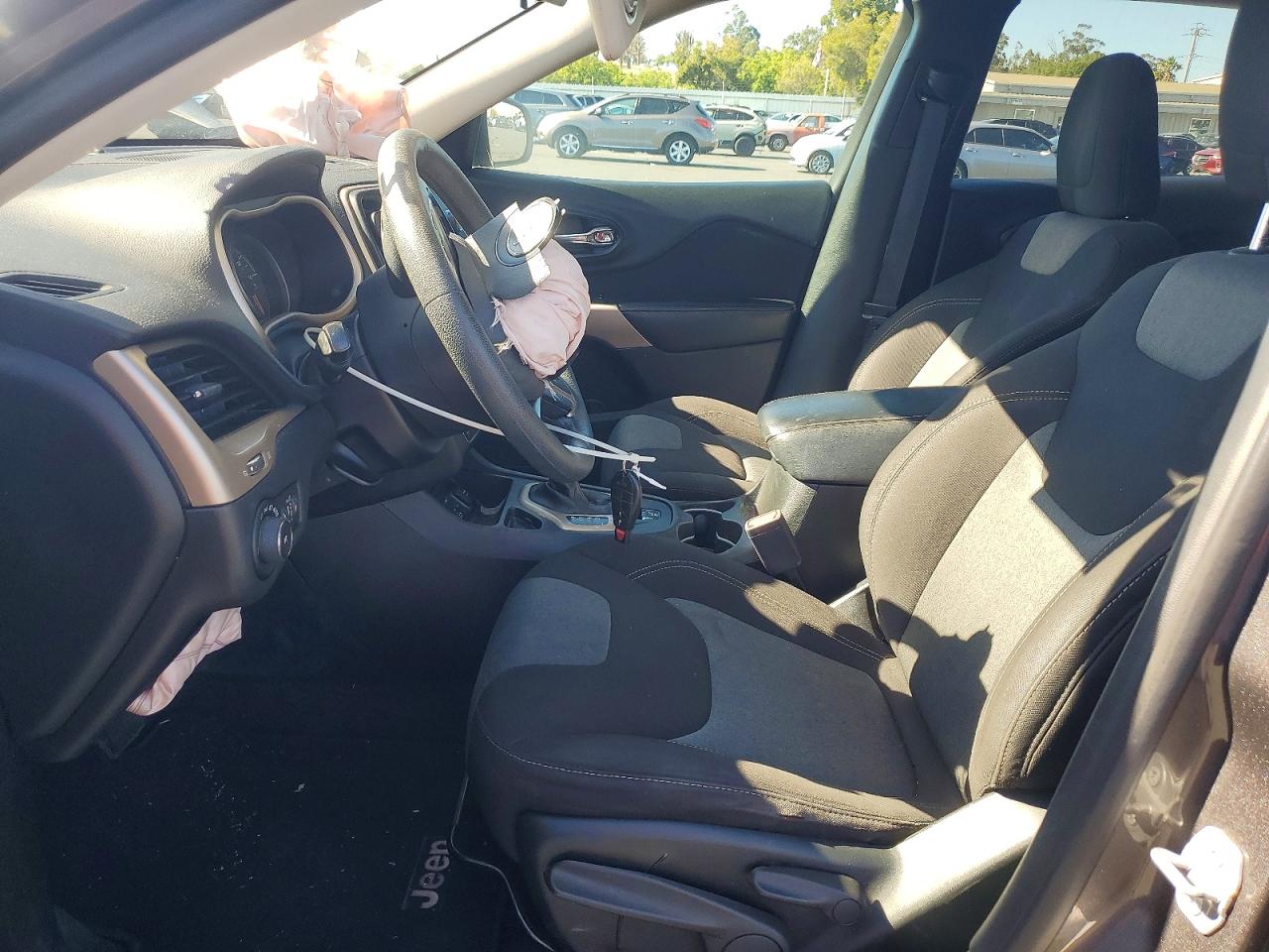 2018 JEEP CHEROKEE LATITUDE FWD