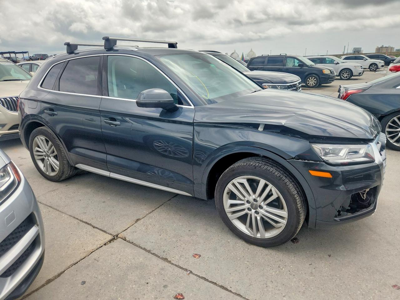 2019 AUDI Q5 quattro Premium Plus