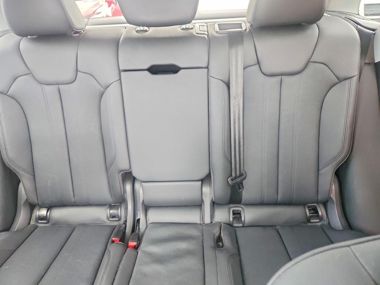 2019 AUDI Q5 quattro Premium Plus