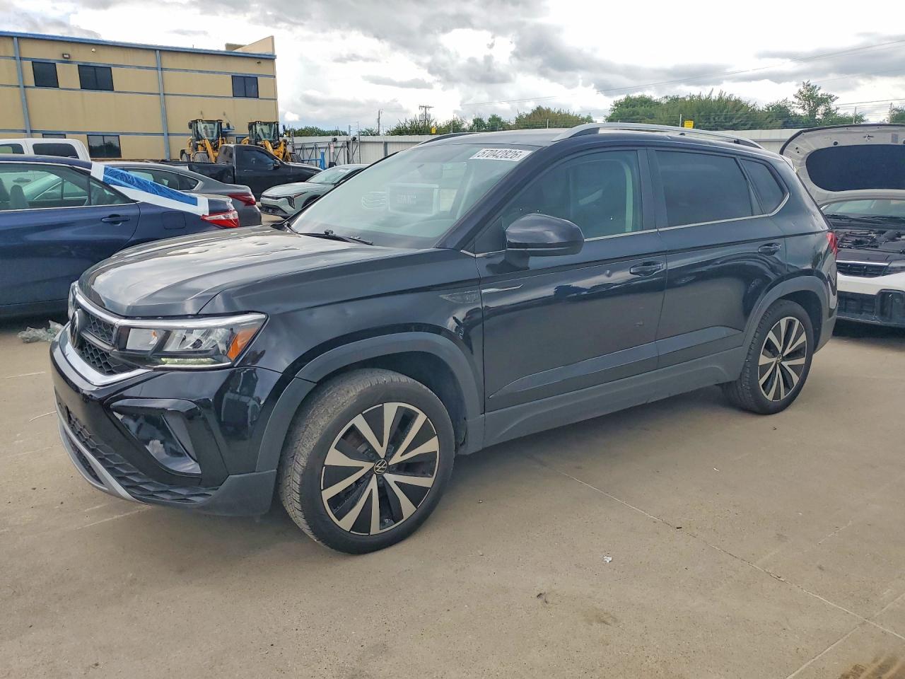 2022 VOLKSWAGEN TAOS