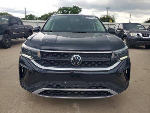 2022 VOLKSWAGEN TAOS