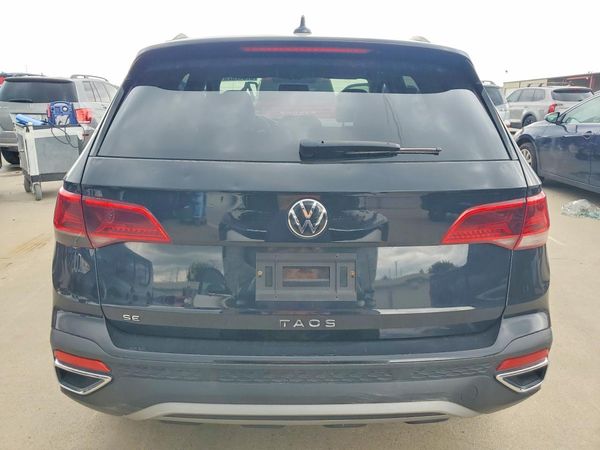 2022 VOLKSWAGEN TAOS