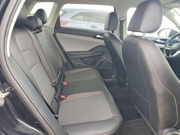 2022 VOLKSWAGEN TAOS