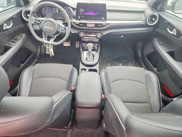 2023 KIA FORTE GT Line