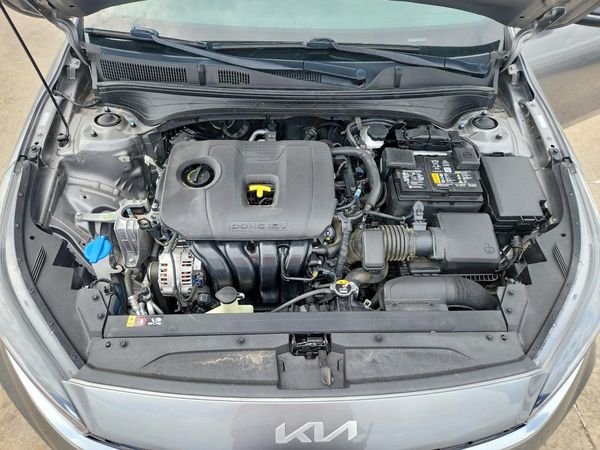 2023 KIA FORTE GT Line