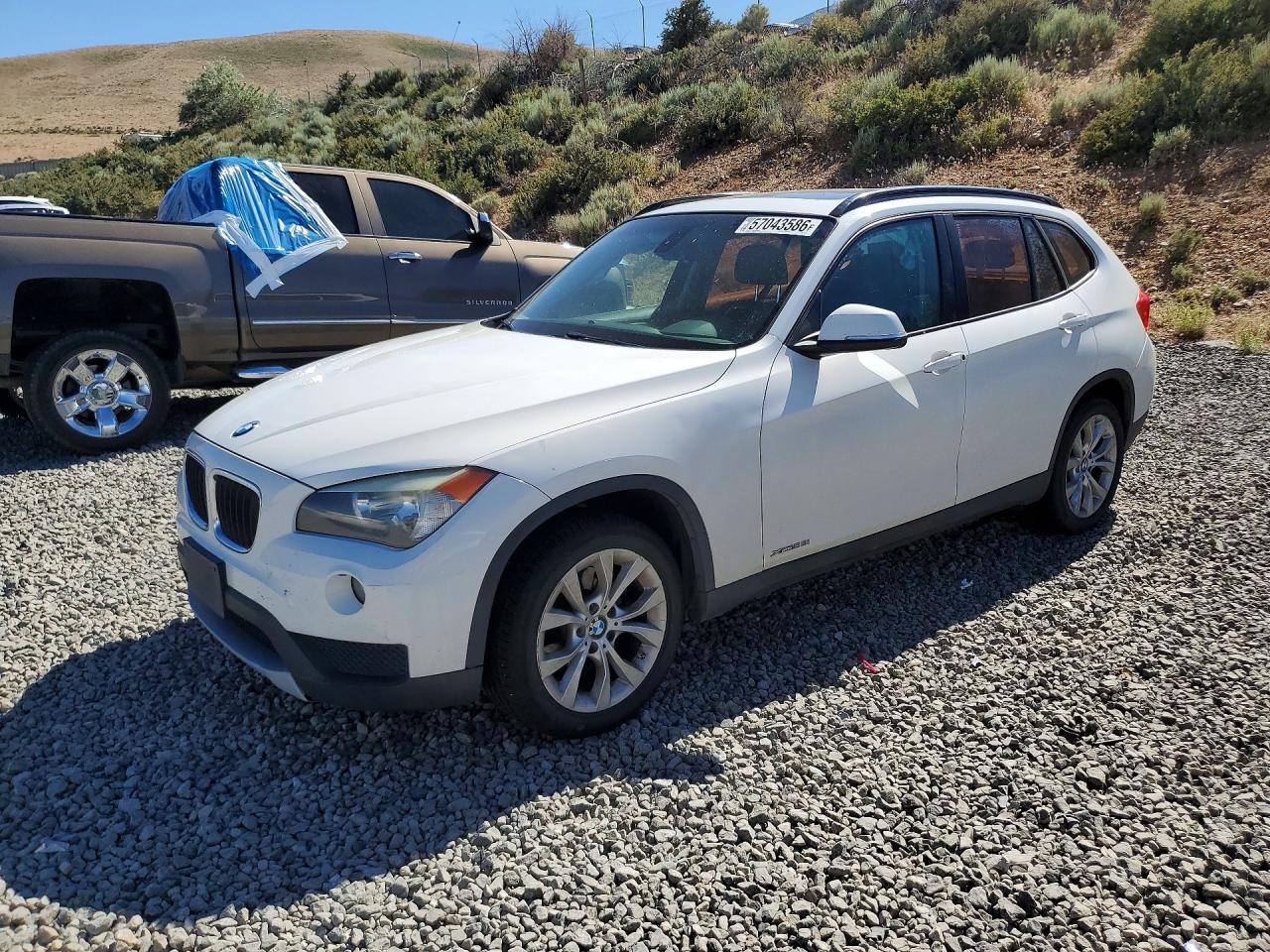 2014 BMW X1 xDrive28i — Front 3/4