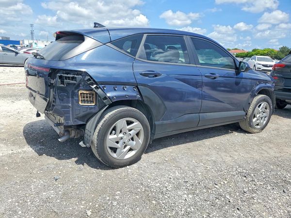 2024 HYUNDAI KONA SE