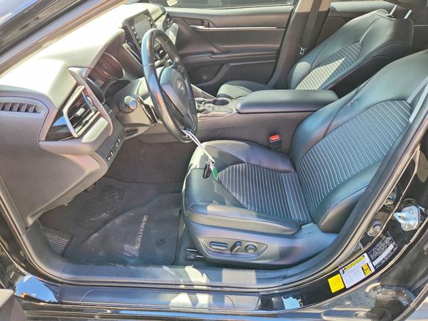2022 TOYOTA CAMRY SE — DENT