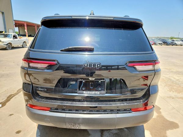 2024 JEEP GRAND CHEROKEE Laredo