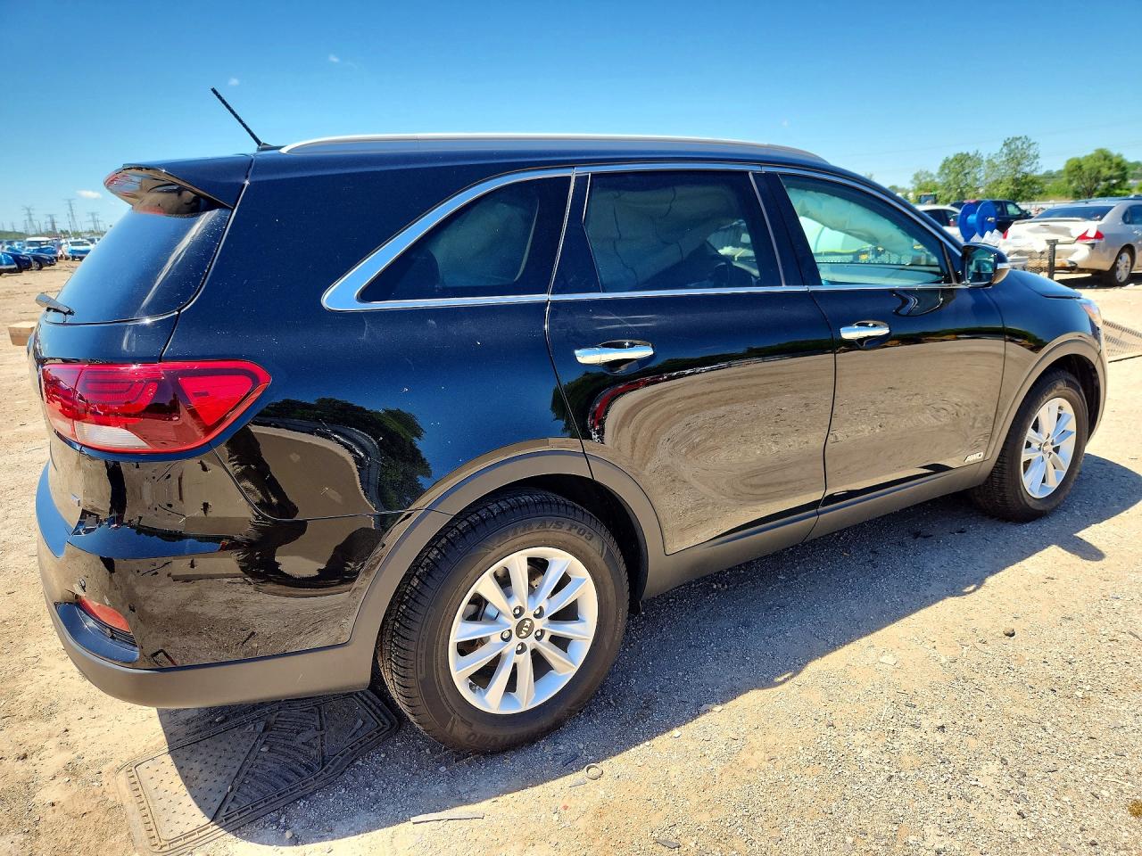 2020 KIA SORENTO L, LX, S