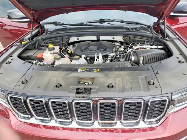 2023 JEEP GRAN CHEOR 4XE