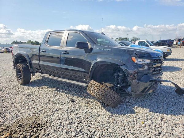 2025 CHEVROLET SILVERADO RST