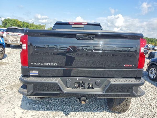 2025 CHEVROLET SILVERADO RST