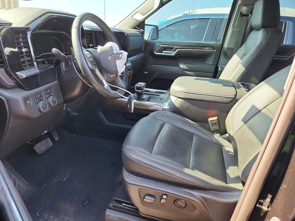2025 CHEVROLET SILVERADO RST