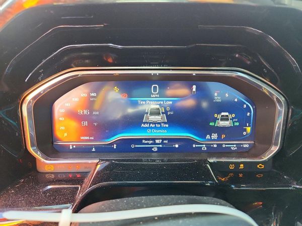 2025 CHEVROLET SILVERADO RST