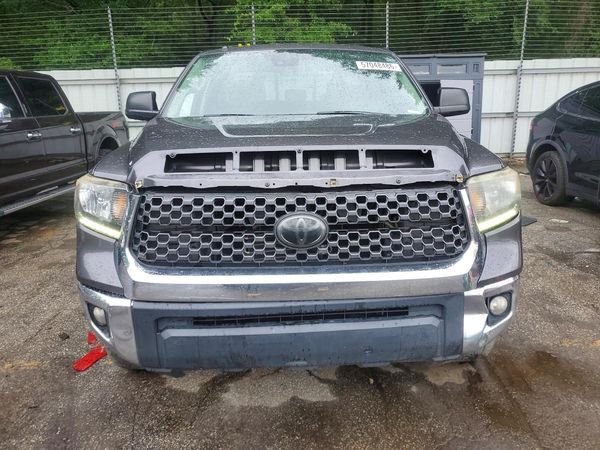 2018 TOYOTA TUNDRA