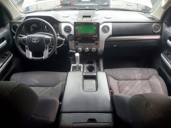 2018 TOYOTA TUNDRA