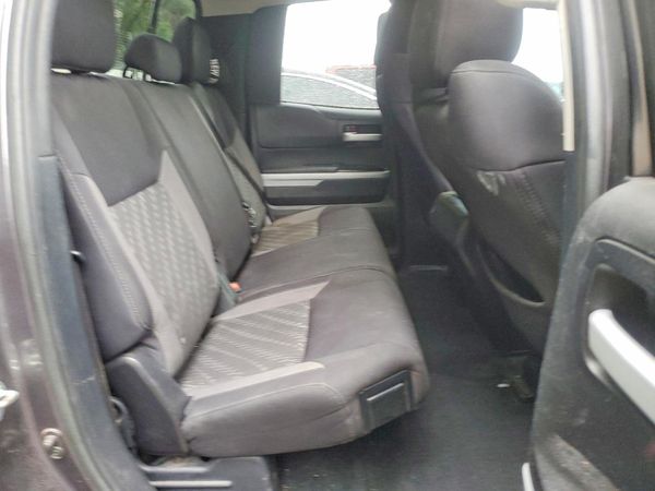 2018 TOYOTA TUNDRA