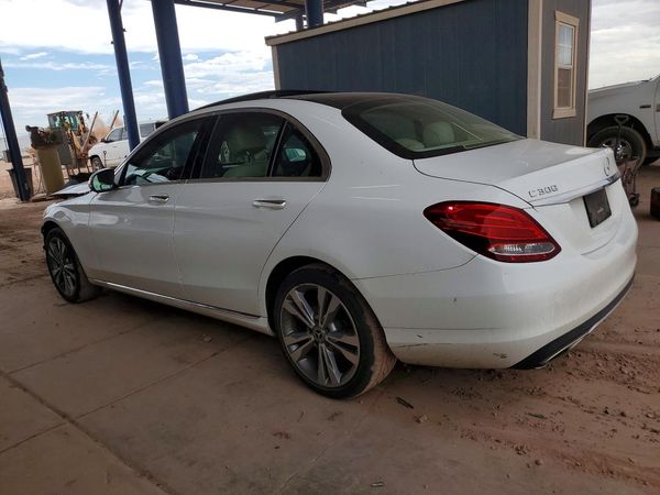 2017 MERCEDES-BENZ C C300-4M