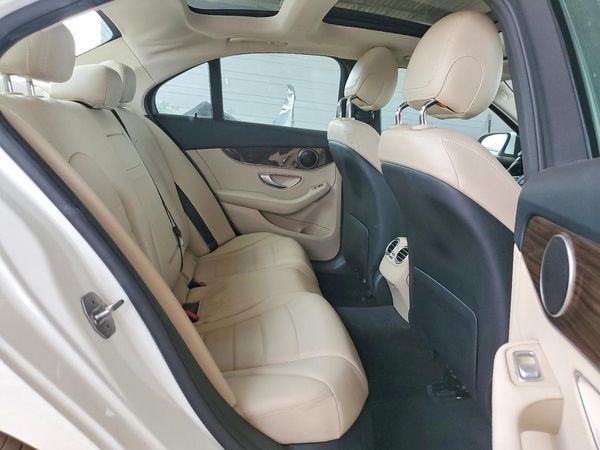 2017 MERCEDES-BENZ C C300-4M
