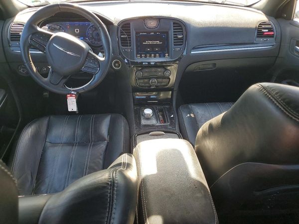 2018 CHRYSLER 300