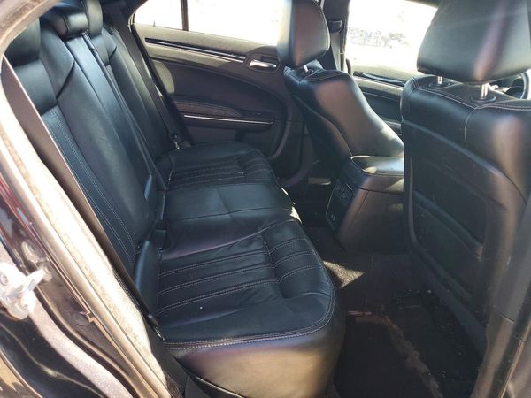 2018 CHRYSLER 300
