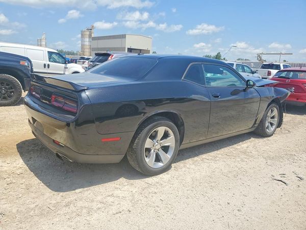2020 DODGE CHALLENGER SXT