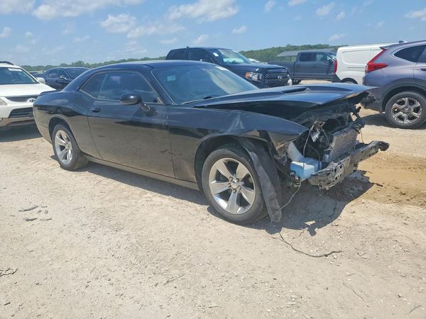2020 DODGE CHALLENGER SXT