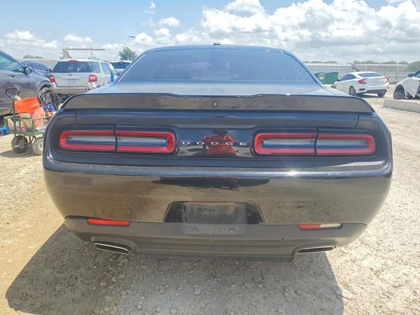 2020 DODGE CHALLENGER SXT